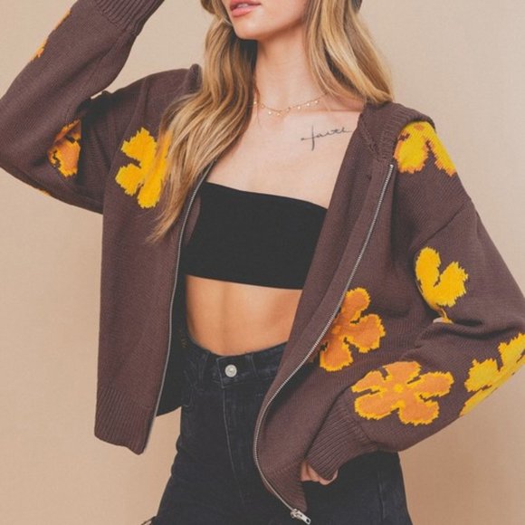 The Wild Clover Tops - ❌SOLD OUT❌ THAT 70S VIBE BROWN FLORAL FULL ZIP HOODIE